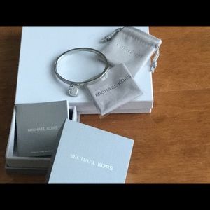 Michael Kors Jewelry - Michael Kors bracelet Michael Kors Jewelry - Michael Kors bracelet